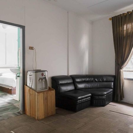 Urbanview Hotel Ananda Syariah By Reddoorz Bukittinggi Εξωτερικό φωτογραφία