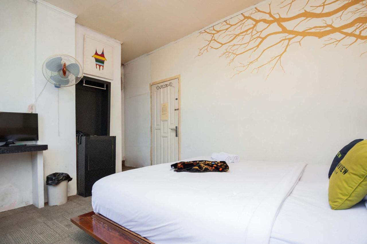 Urbanview Hotel Ananda Syariah By Reddoorz Bukittinggi Εξωτερικό φωτογραφία
