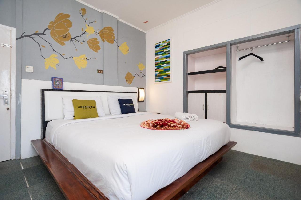 Urbanview Hotel Ananda Syariah By Reddoorz Bukittinggi Εξωτερικό φωτογραφία