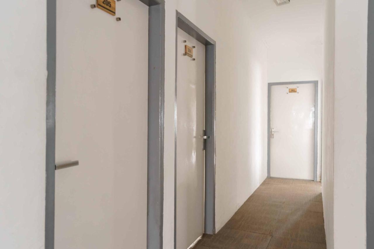 Urbanview Hotel Ananda Syariah By Reddoorz Bukittinggi Εξωτερικό φωτογραφία