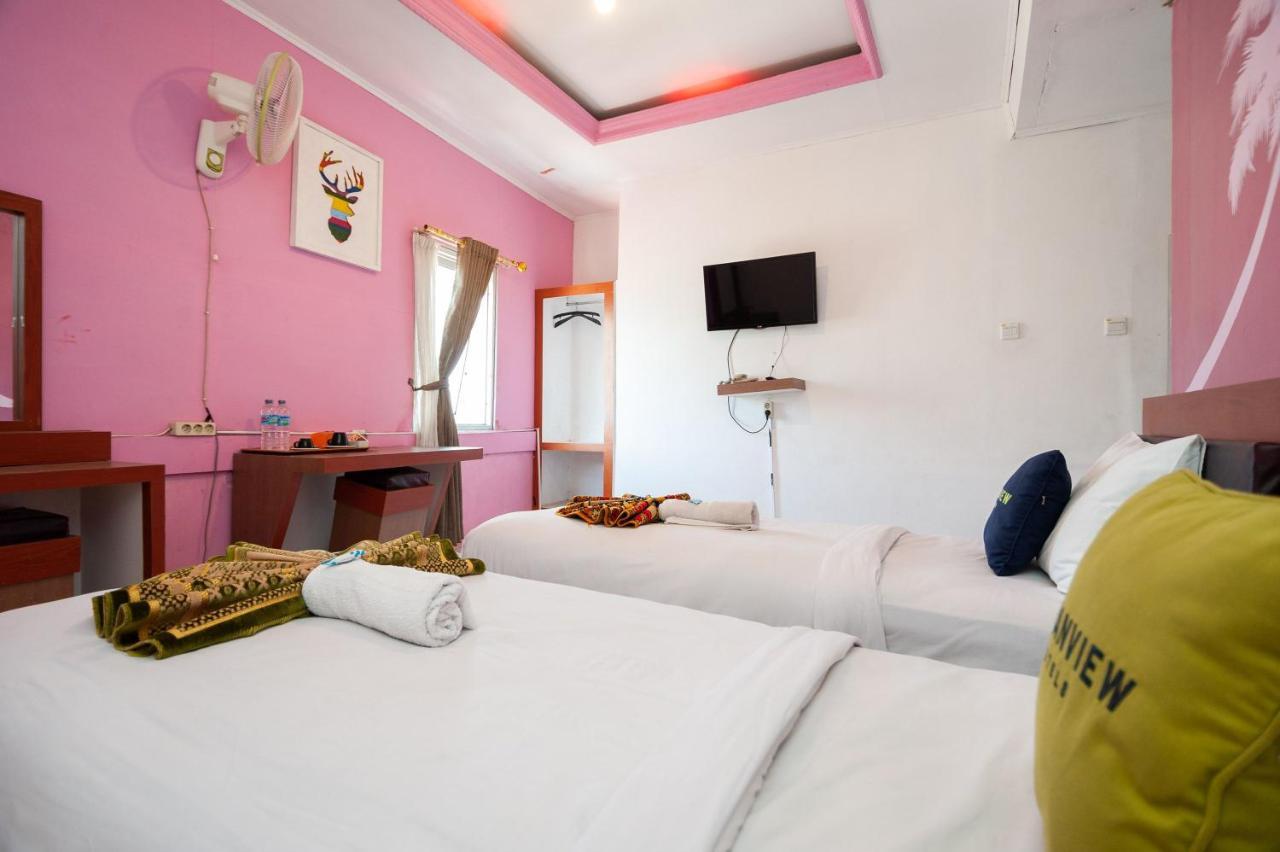 Urbanview Hotel Ananda Syariah By Reddoorz Bukittinggi Εξωτερικό φωτογραφία