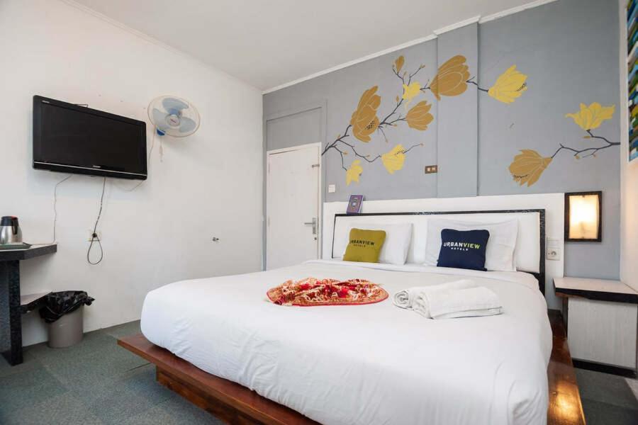 Urbanview Hotel Ananda Syariah By Reddoorz Bukittinggi Εξωτερικό φωτογραφία